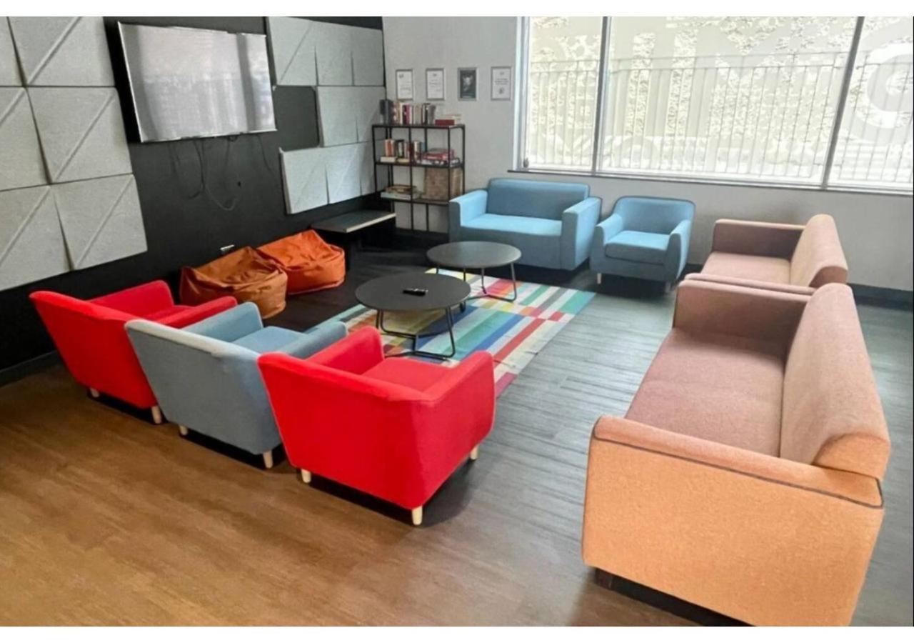 Joivy Affordable Dublin Thomas Street - Adults Only Leilighet Eksteriør bilde