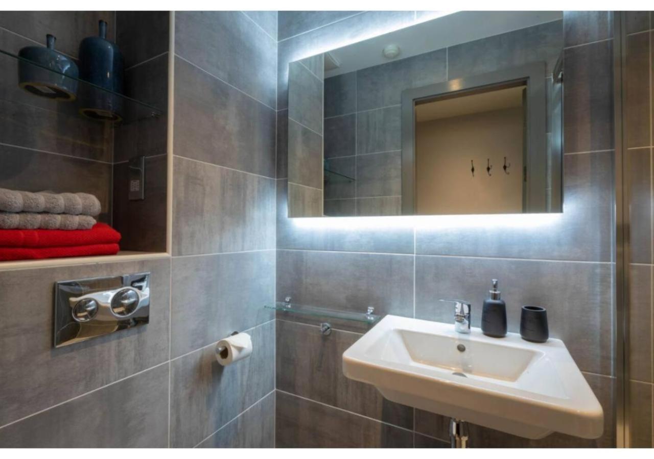 Joivy Affordable Dublin Thomas Street - Adults Only Leilighet Eksteriør bilde